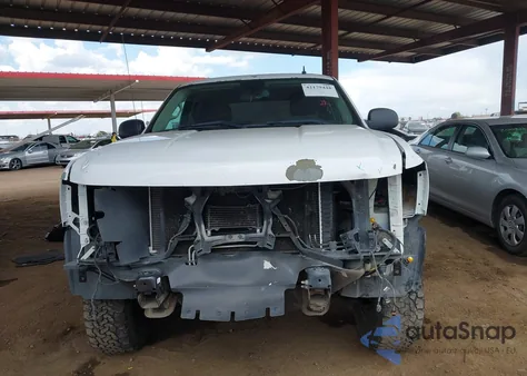 2011 Chevrolet Silverado 1500 Lt из США, поврежденный, VIN 3GCPCSE06BG323834